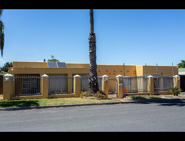 3 BEDROOM HOUSE FOR SALE IN MORGENSTER